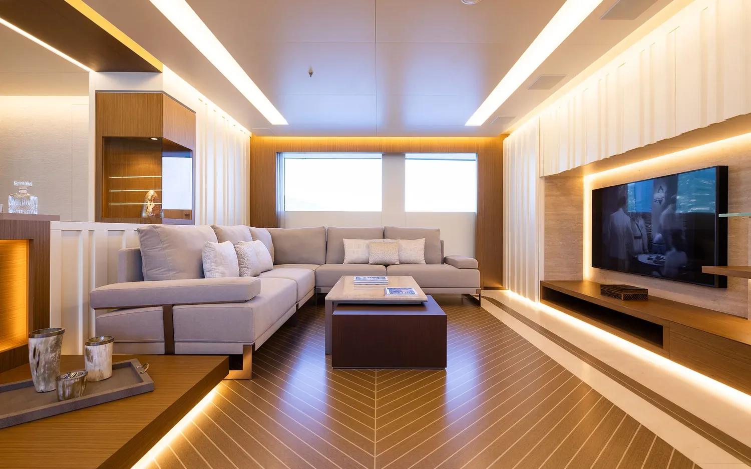 ALFA - photo 21 yacht charter Mykonos
