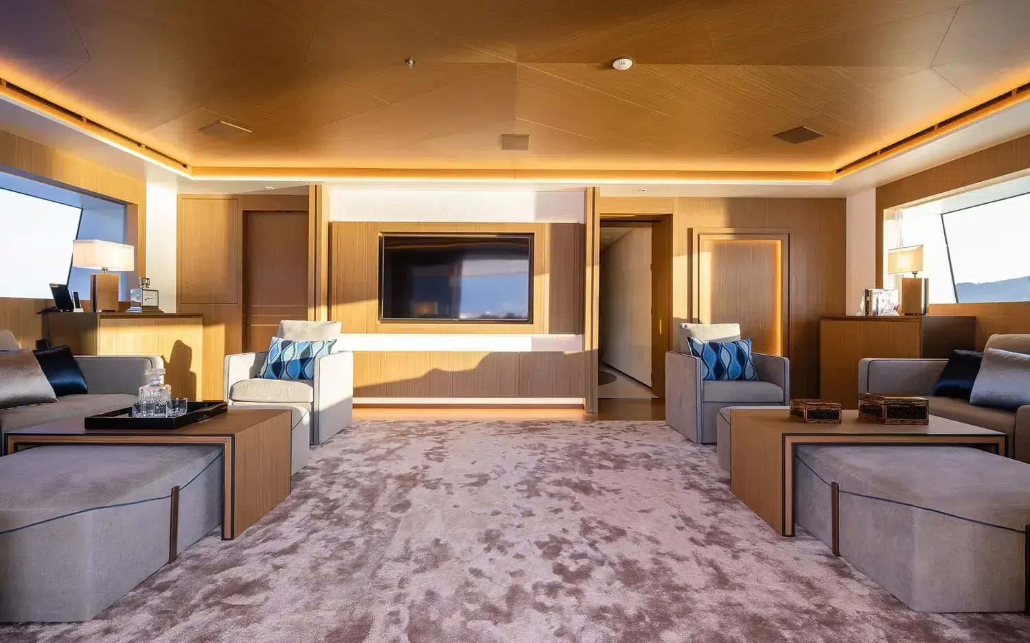 ALFA - photo 31 yacht charter Mykonos