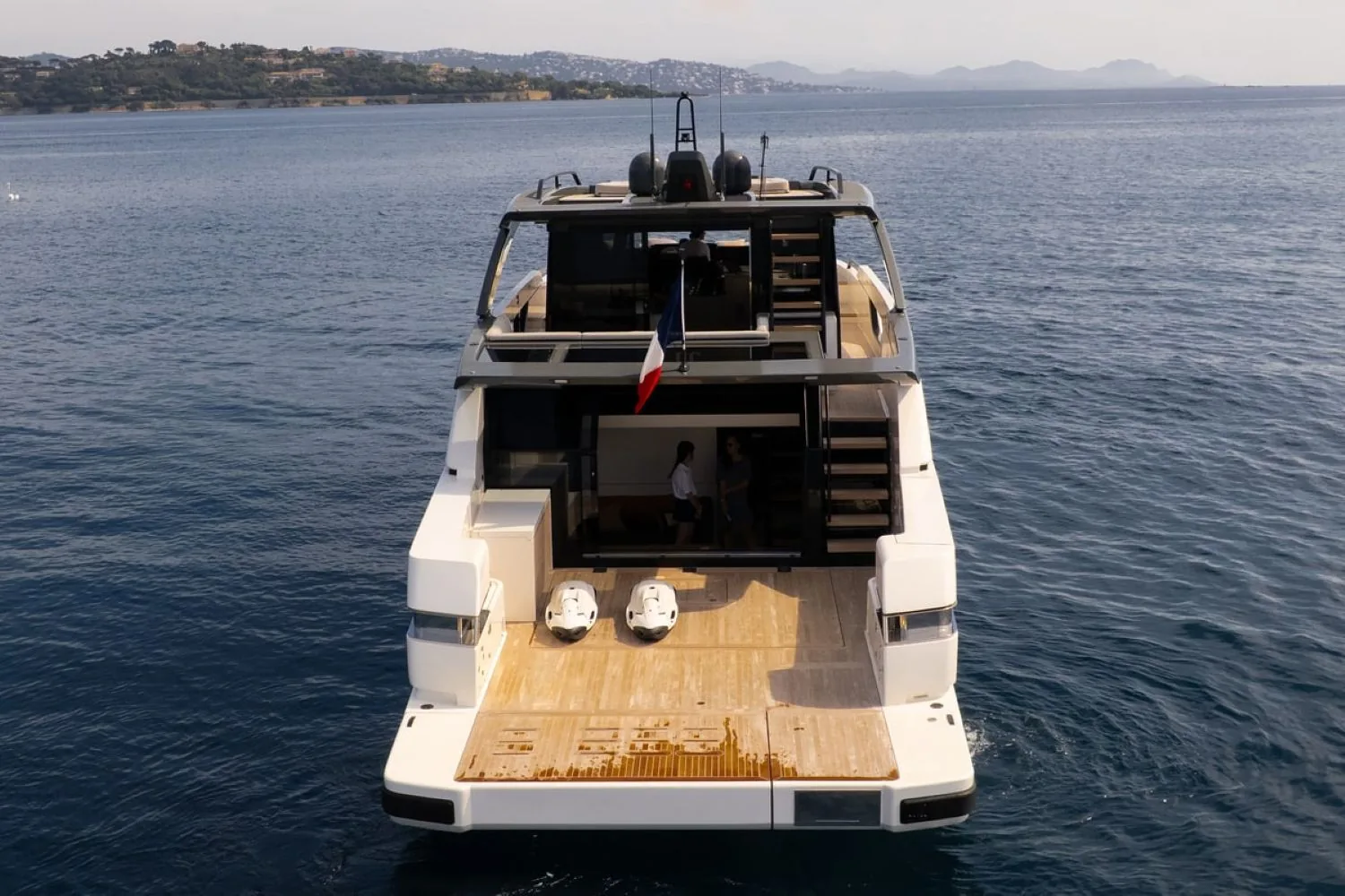 BLUEGAME BGX63 - photo 5 yacht charter Mykonos