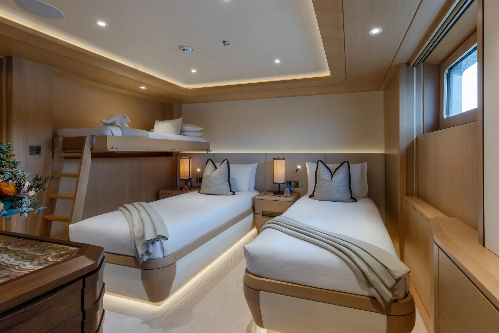 COME TOGETHER - photo 39 yacht charter Mykonos