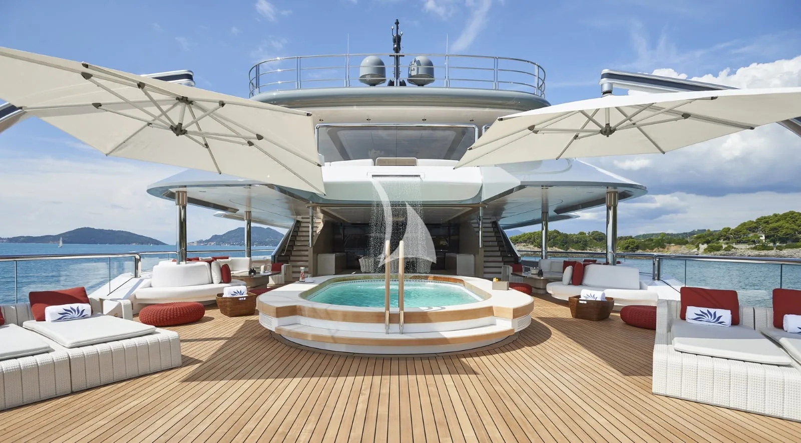 DAR - photo 13 yacht charter Mykonos