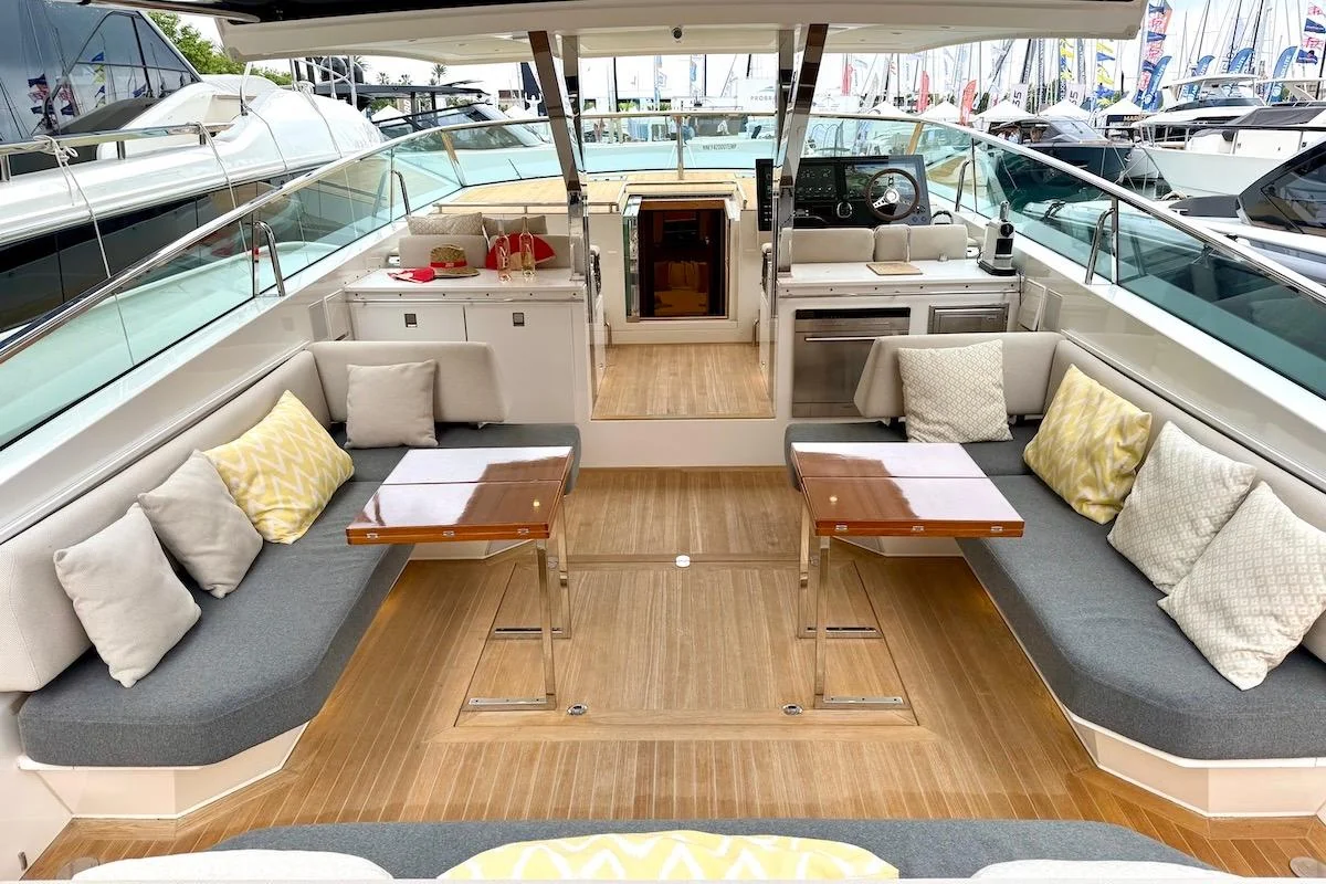 Delta 60 Open - photo 16 yacht charter Mykonos