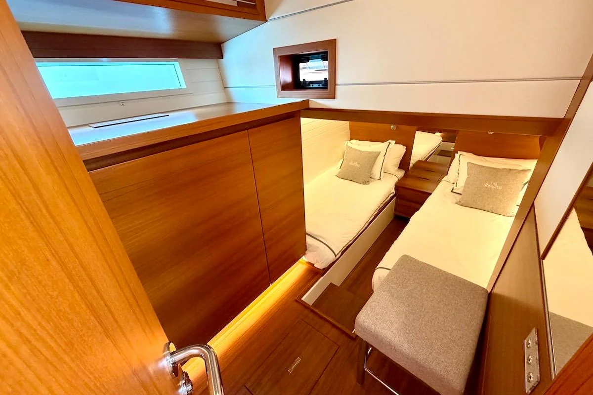 Delta 60 Open - photo 25 yacht charter Mykonos