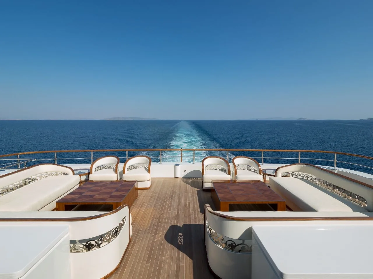 ELEMENTS - photo 9 yacht charter Mykonos