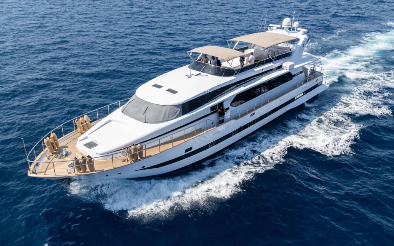 Faith - photo 3 yacht charter Mykonos