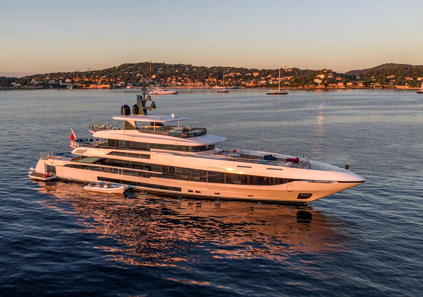 Felicita - photo 1 yacht charter Mykonos