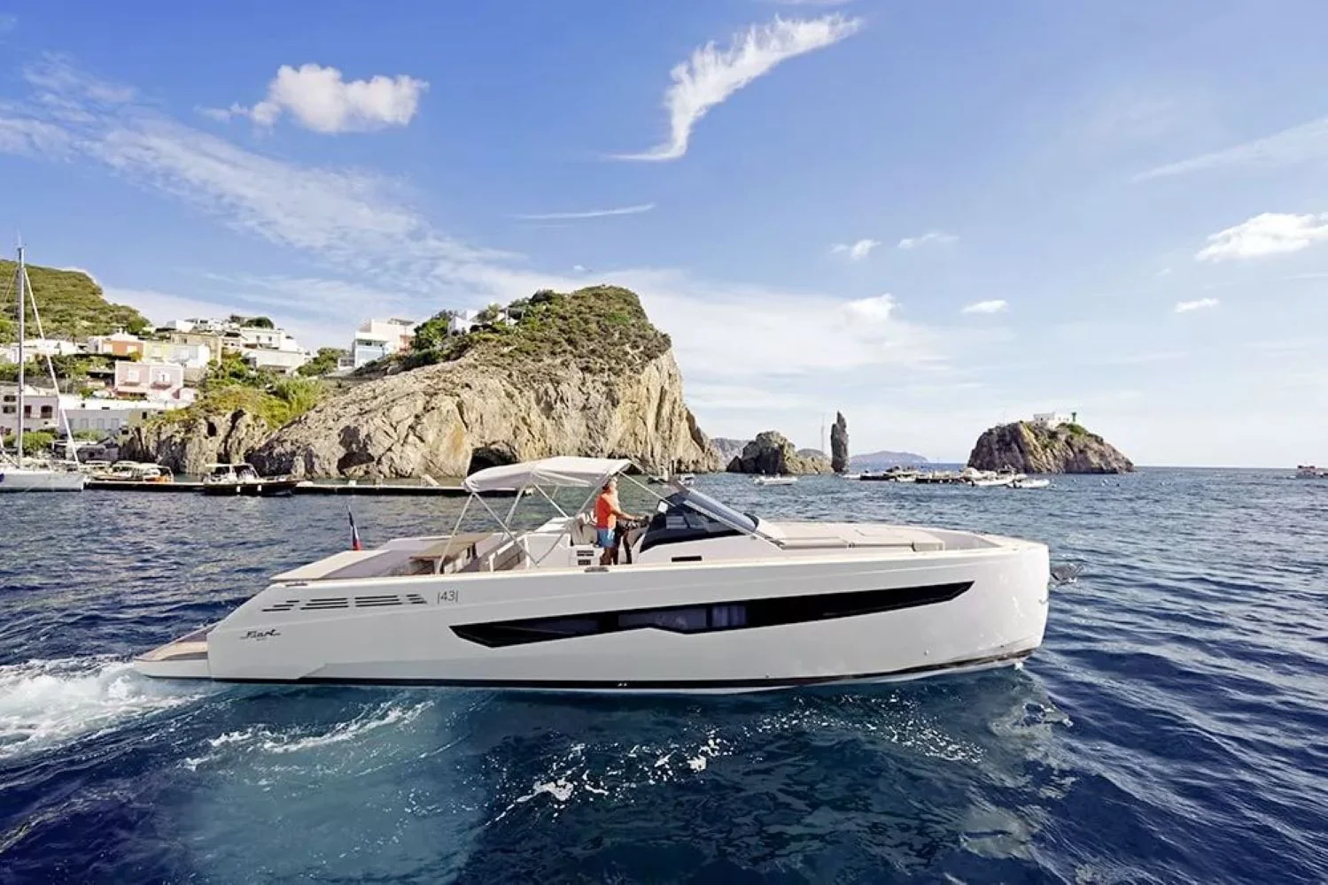 Fiart Mare 43 - photo 2 yacht charter Mykonos