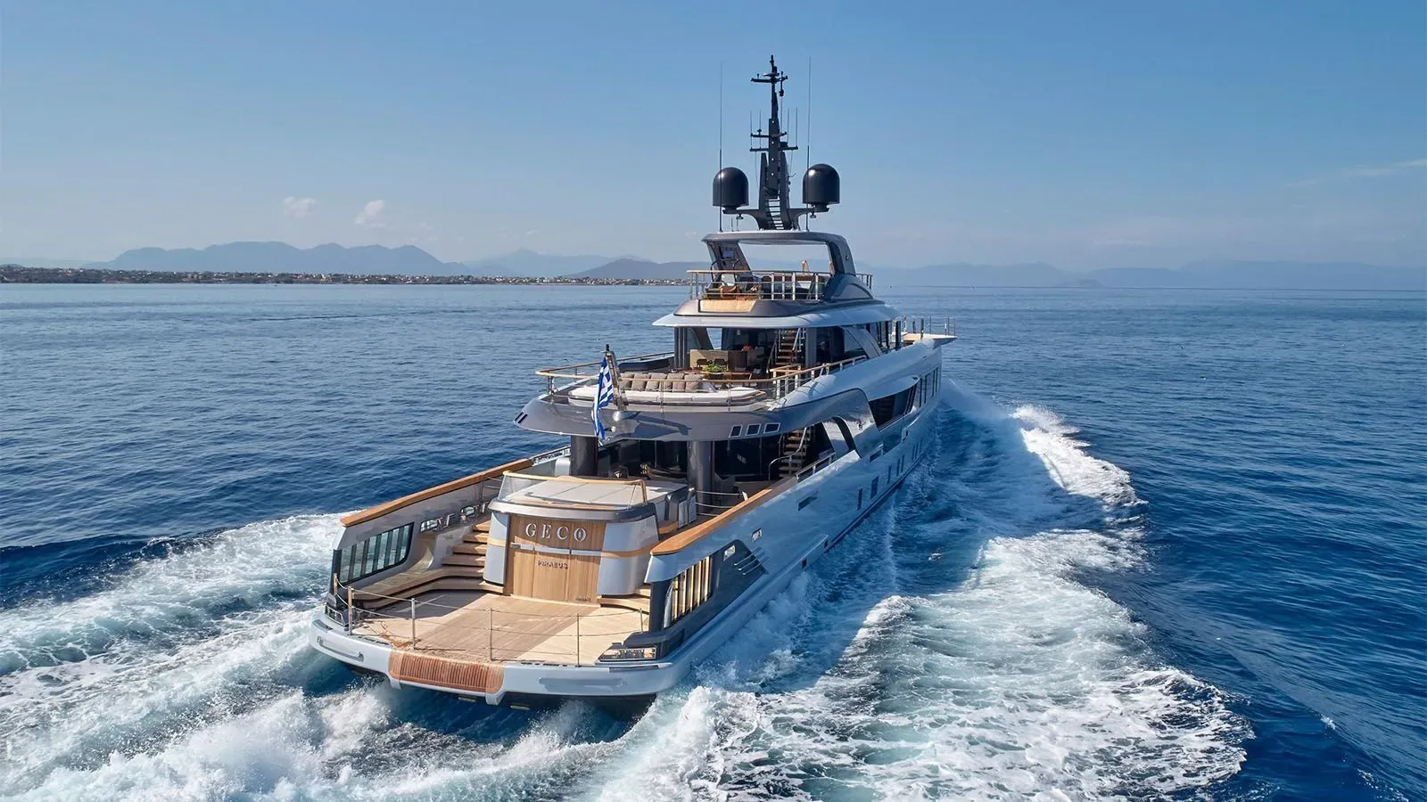 GECO - photo 11 yacht charter Mykonos