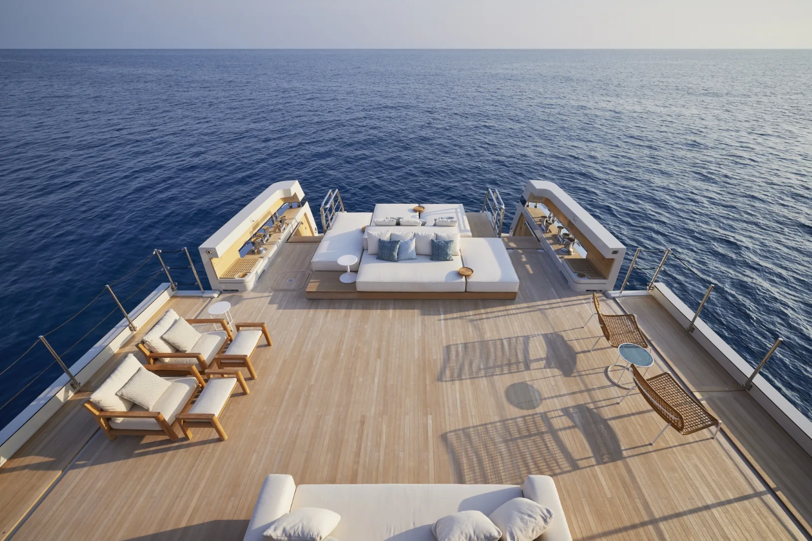 LA LA LAND - photo 9 yacht charter Mykonos