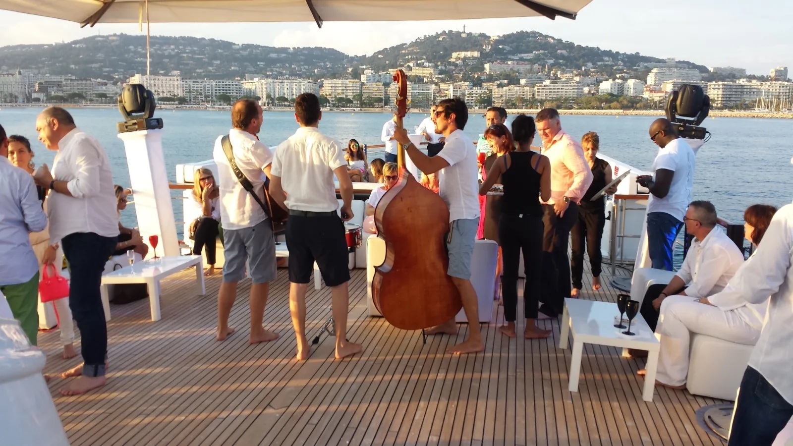 LADY JERSEY - photo 9 yacht charter Mykonos