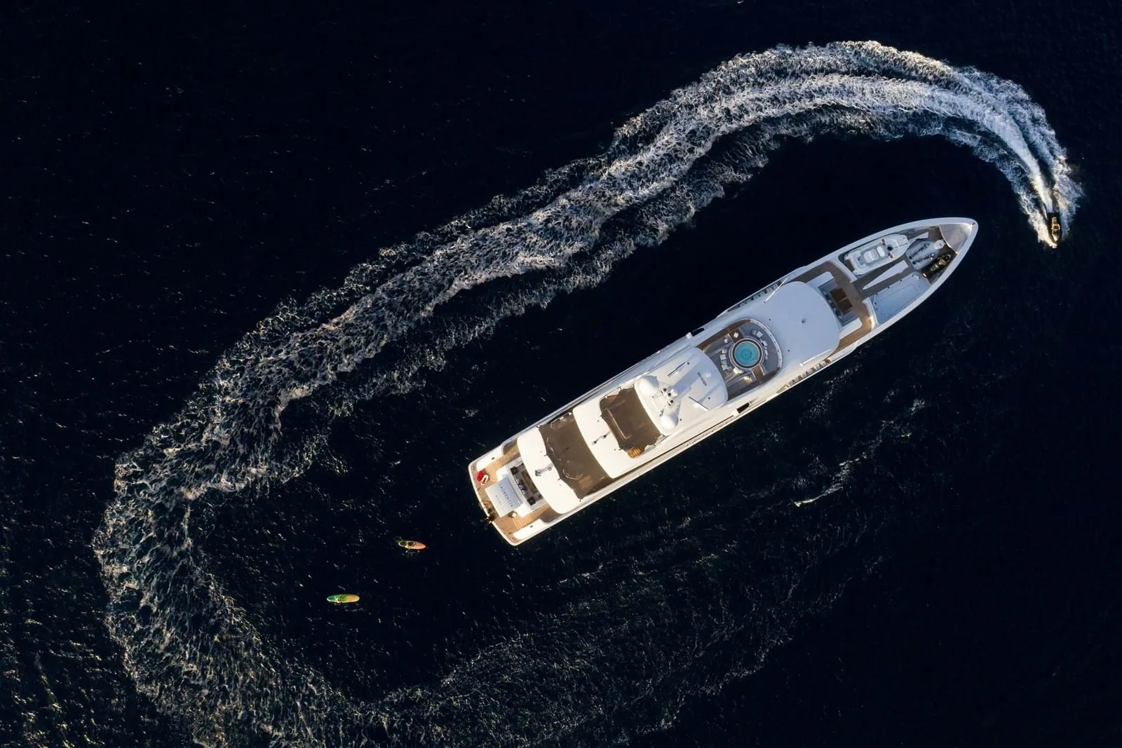LAURENTIA - photo 9 yacht charter Mykonos