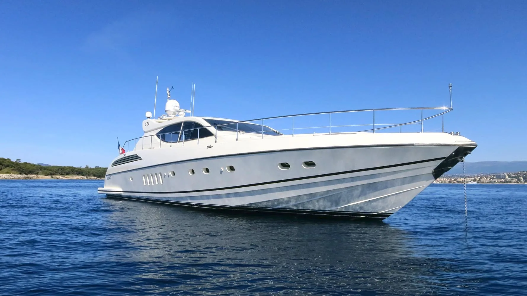 LEOPARD 24 - photo 2 yacht charter Mykonos