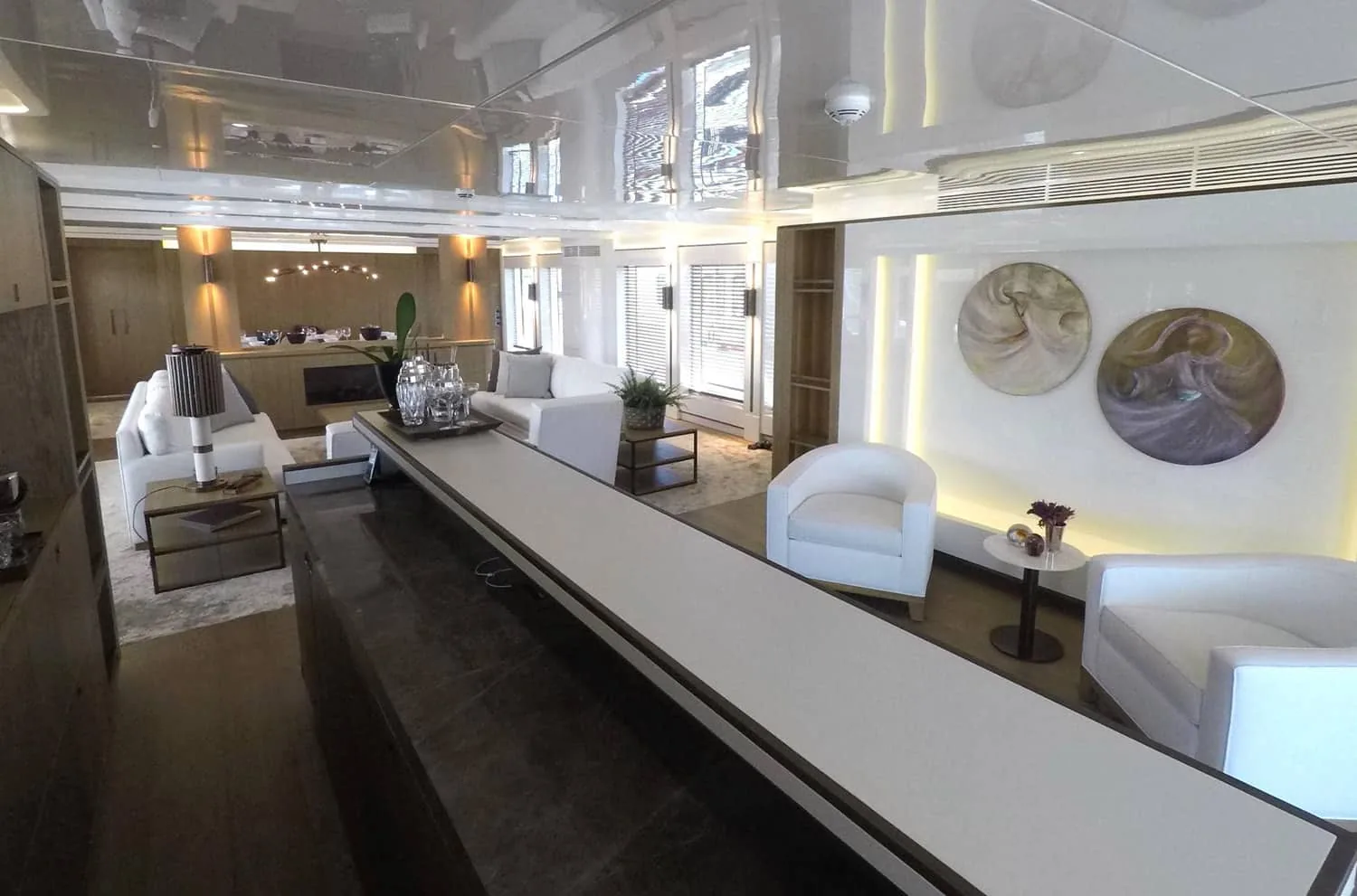 LIQUID SKY - photo 10 yacht charter Mykonos
