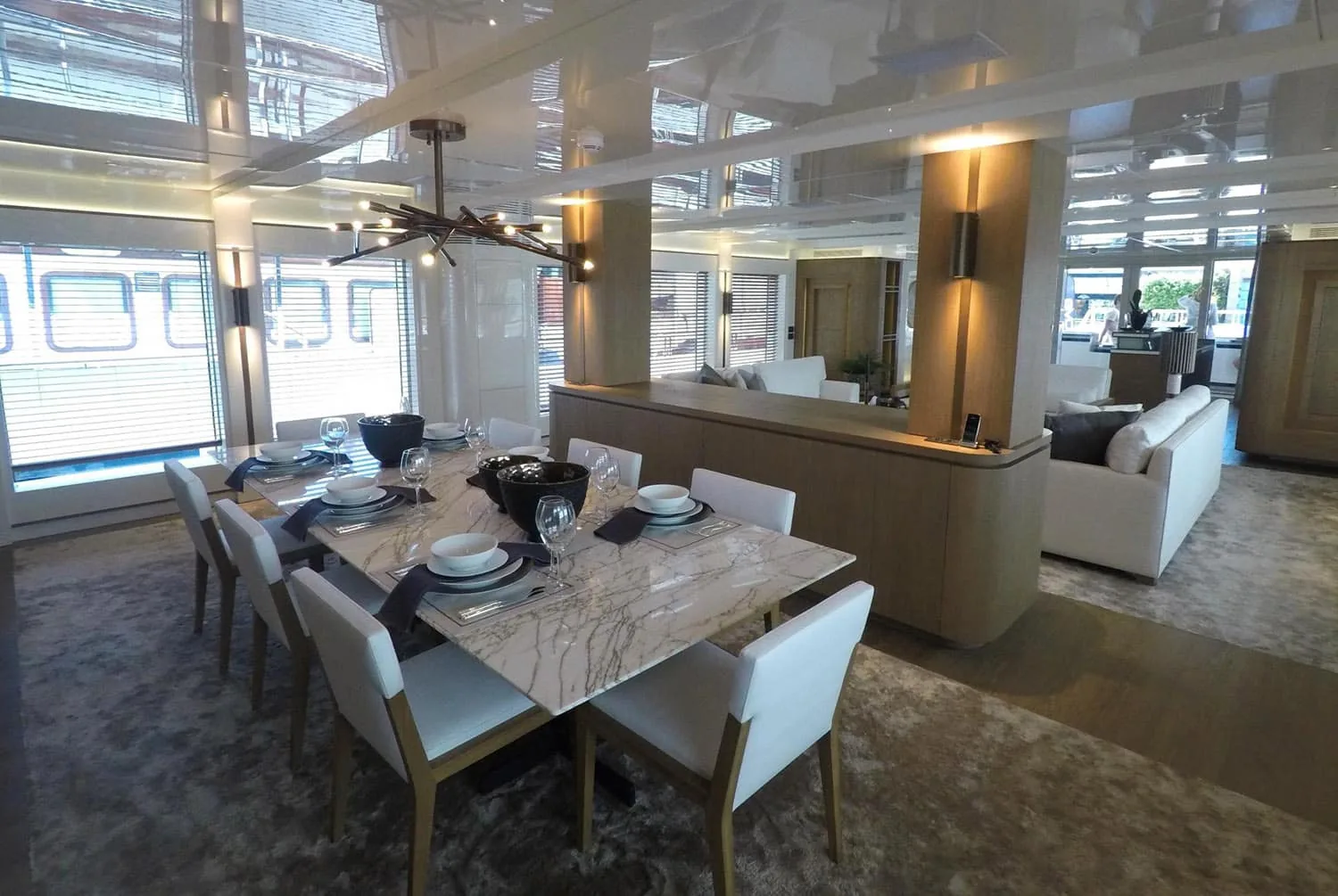 LIQUID SKY - photo 15 yacht charter Mykonos