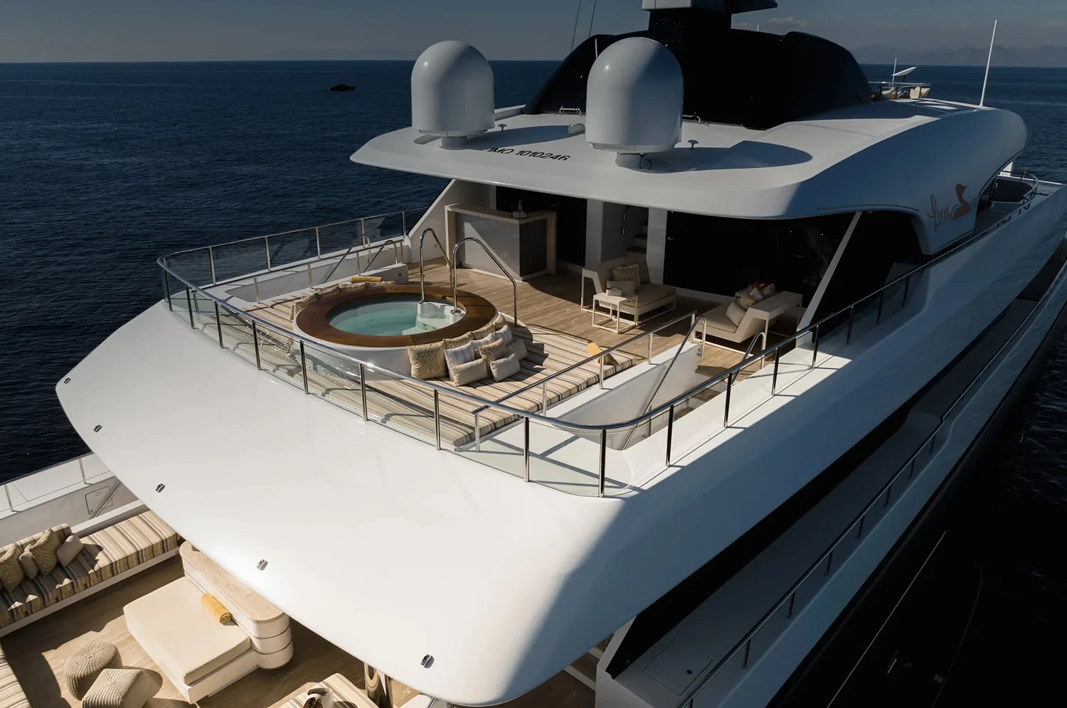 LOON - photo 10 yacht charter Mykonos