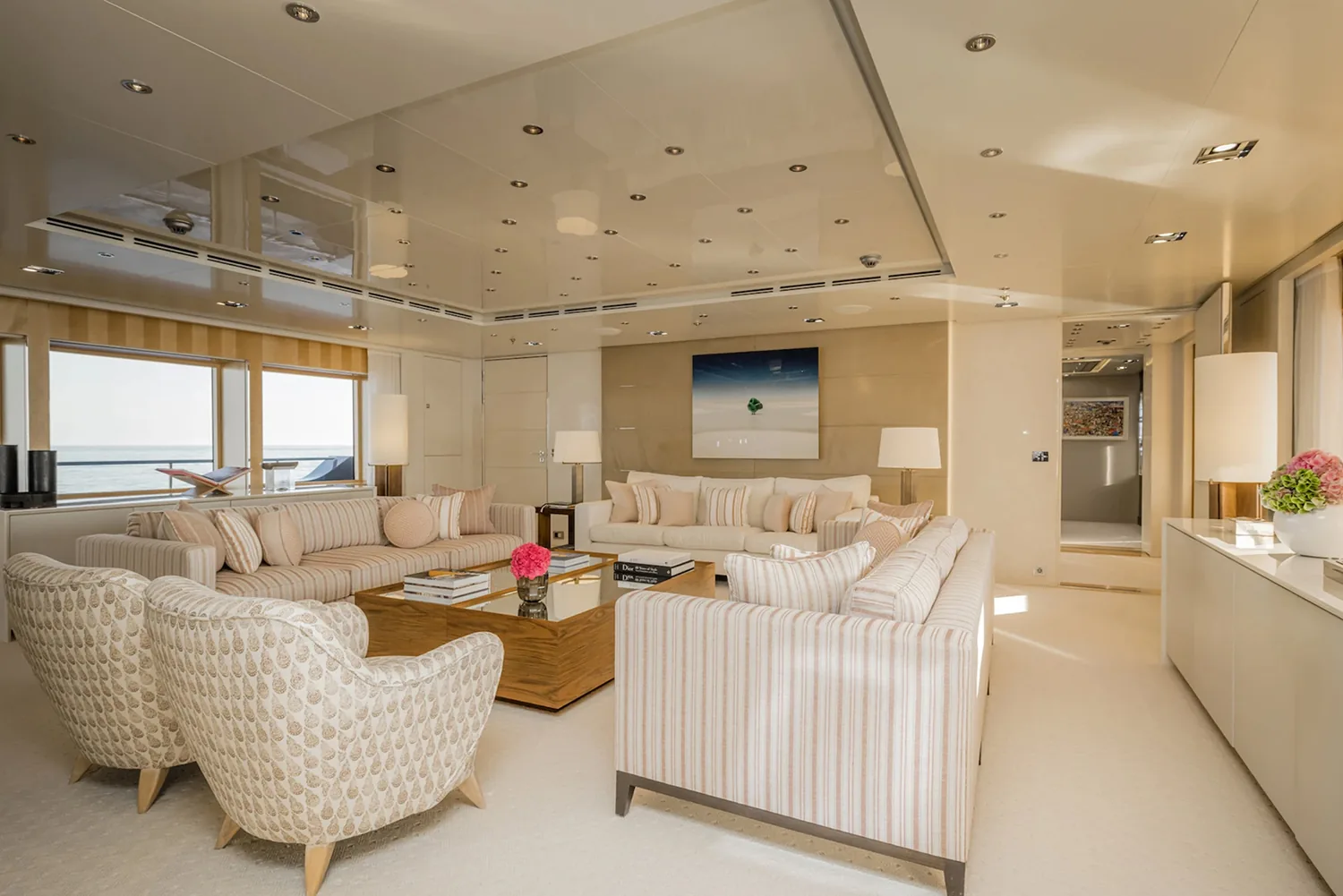 LOON - photo 28 yacht charter Mykonos