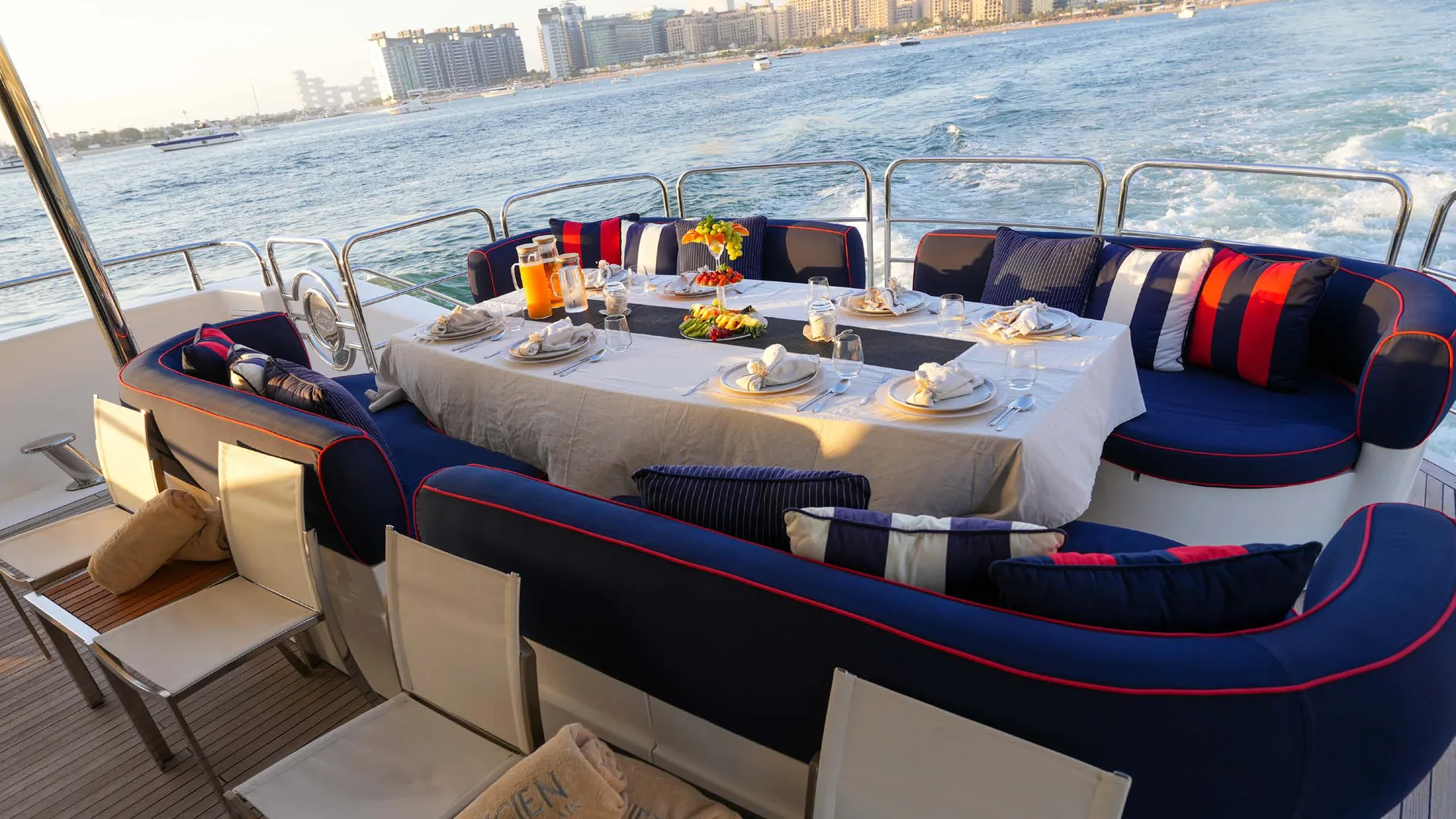 Lucien - photo 8 yacht charter Mykonos