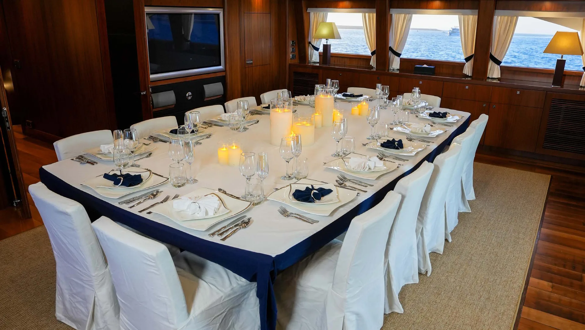 Lucien - photo 35 yacht charter Mykonos