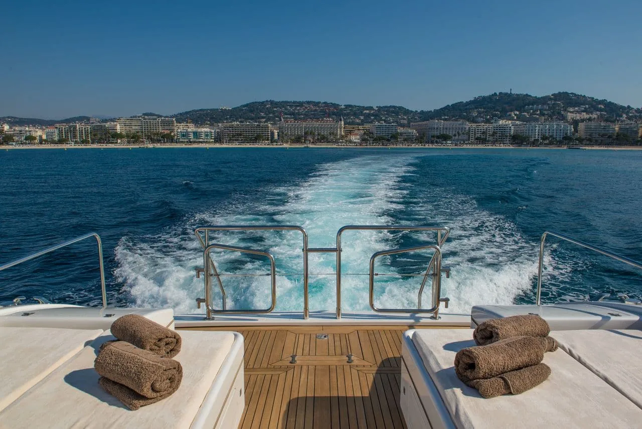 MR M - photo 9 yacht charter Mykonos