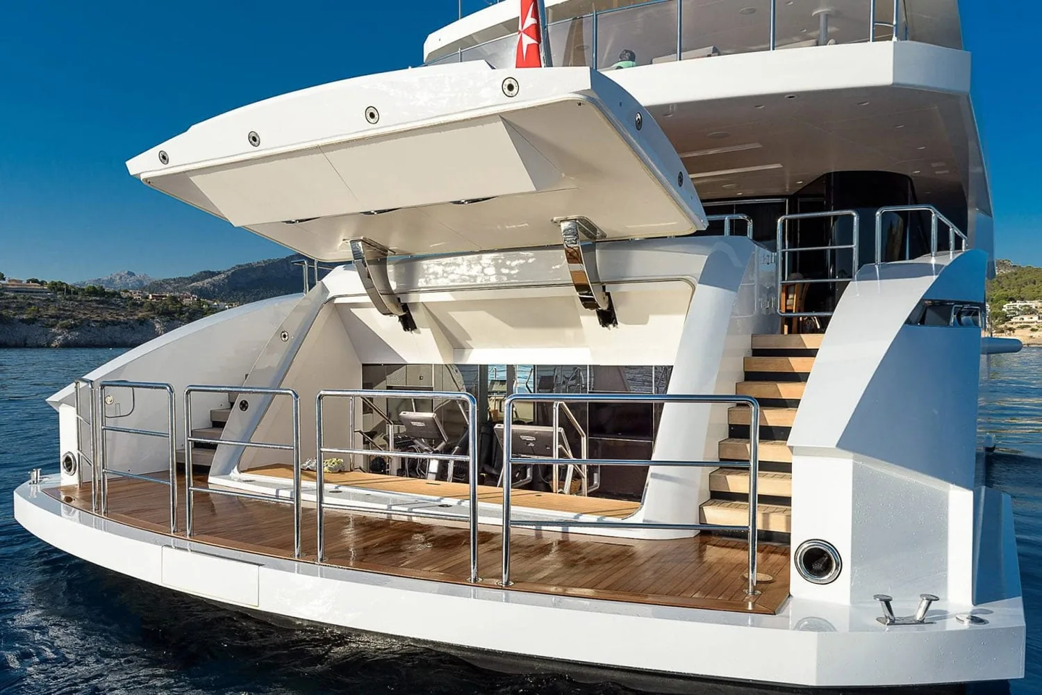 MR T - photo 32 yacht charter Mykonos