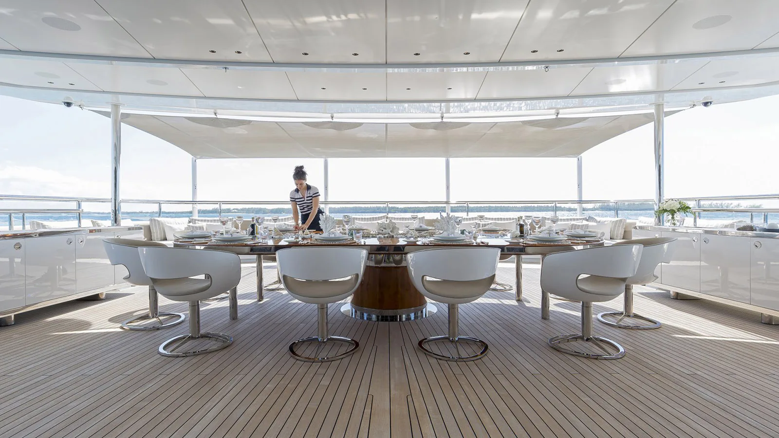 NAUTILUS - photo 6 yacht charter Mykonos