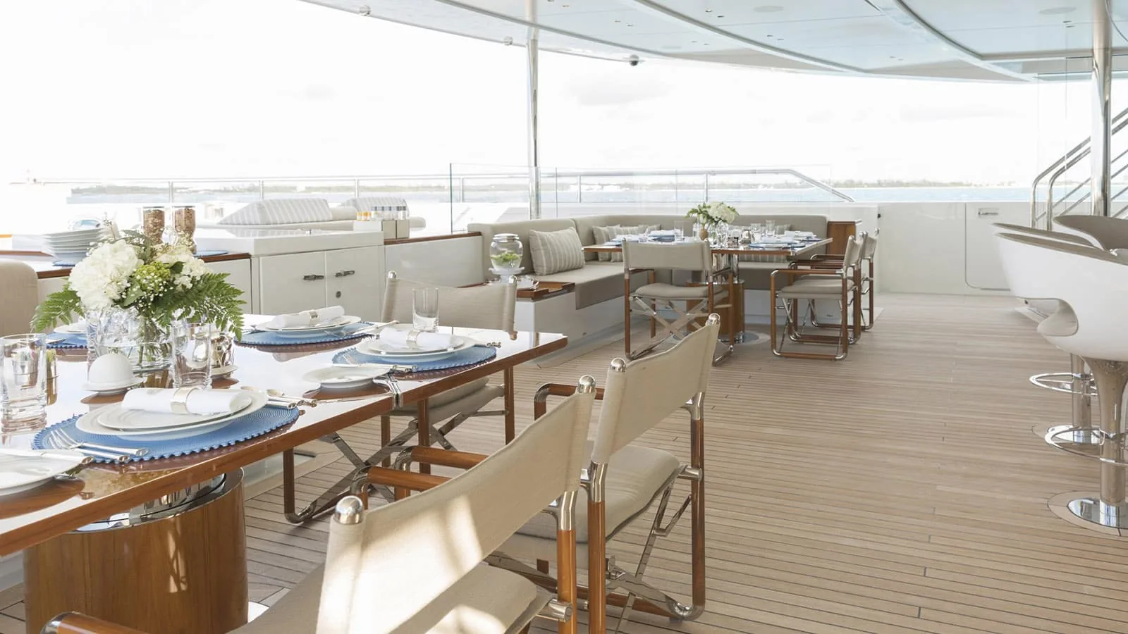 NAUTILUS - photo 9 yacht charter Mykonos