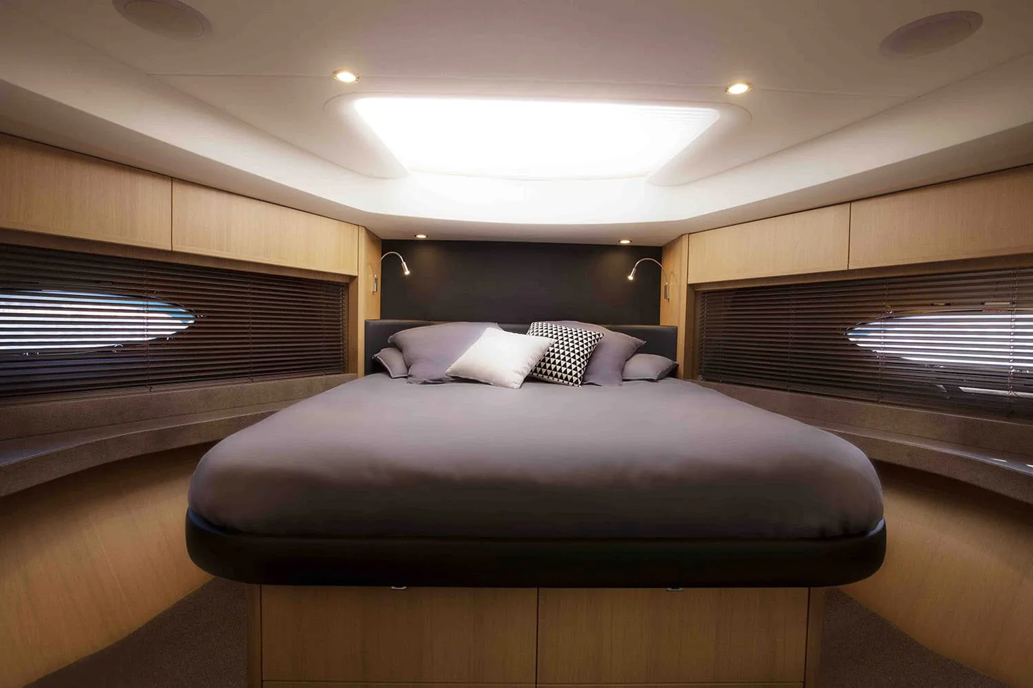 OBSESSIO - photo 10 yacht charter Mykonos