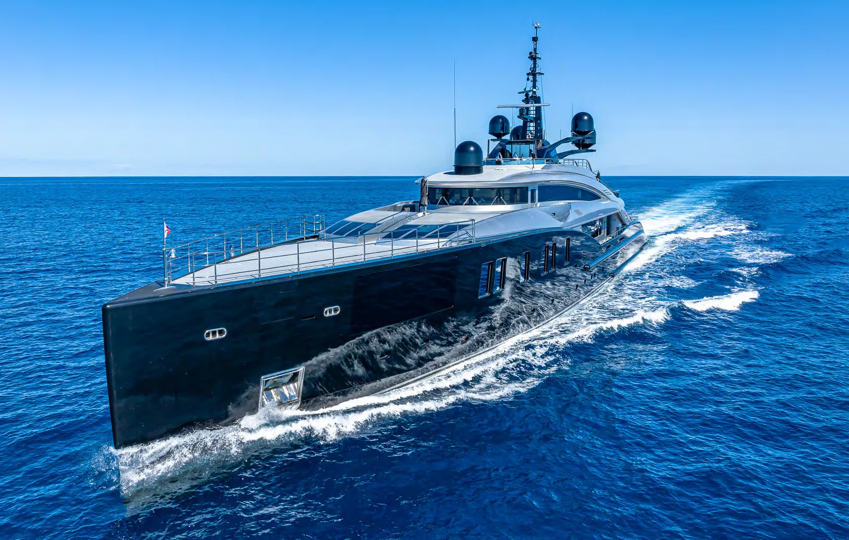 OKTO - photo 2 yacht charter Mykonos