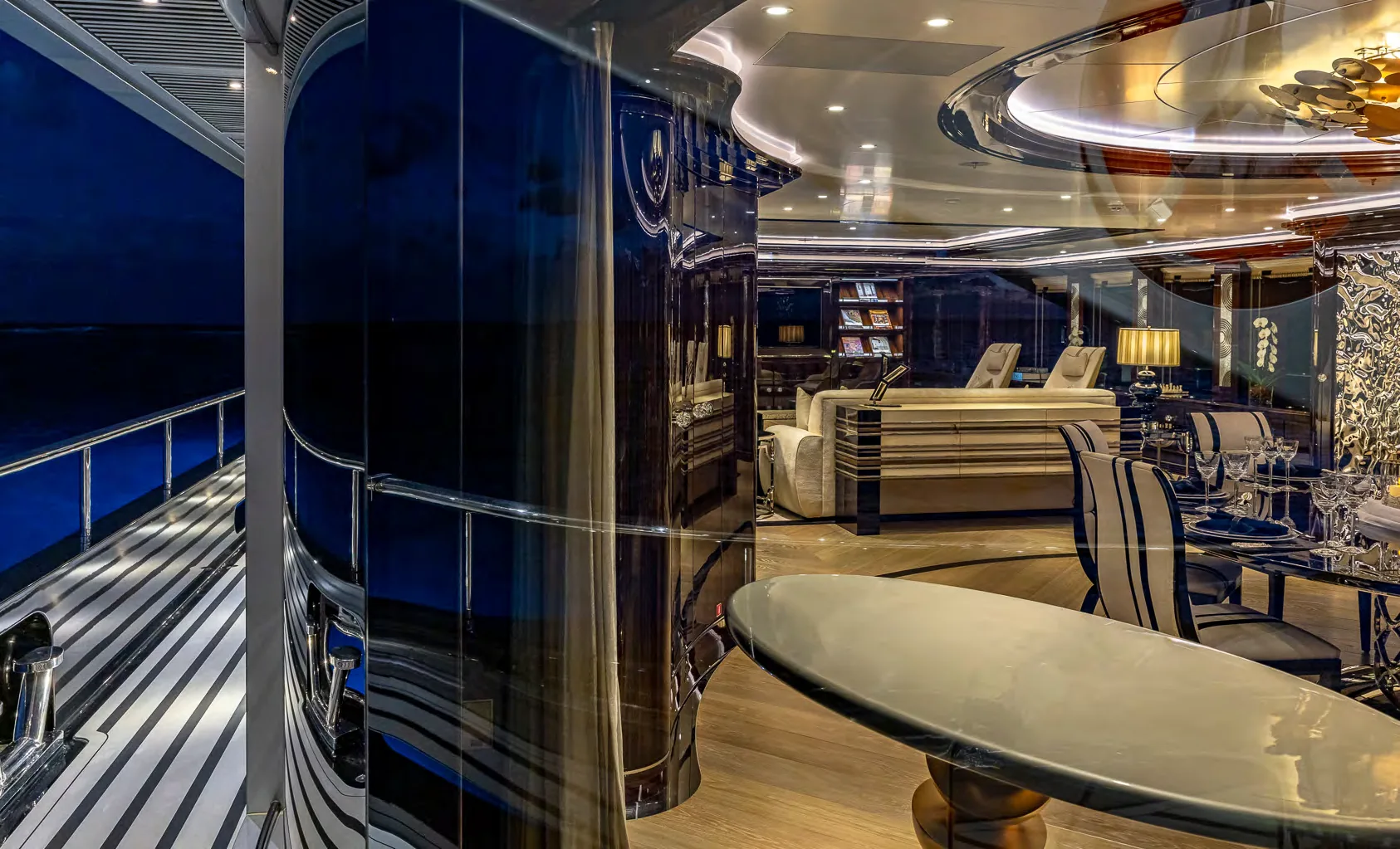 OKTO - photo 3 yacht charter Mykonos