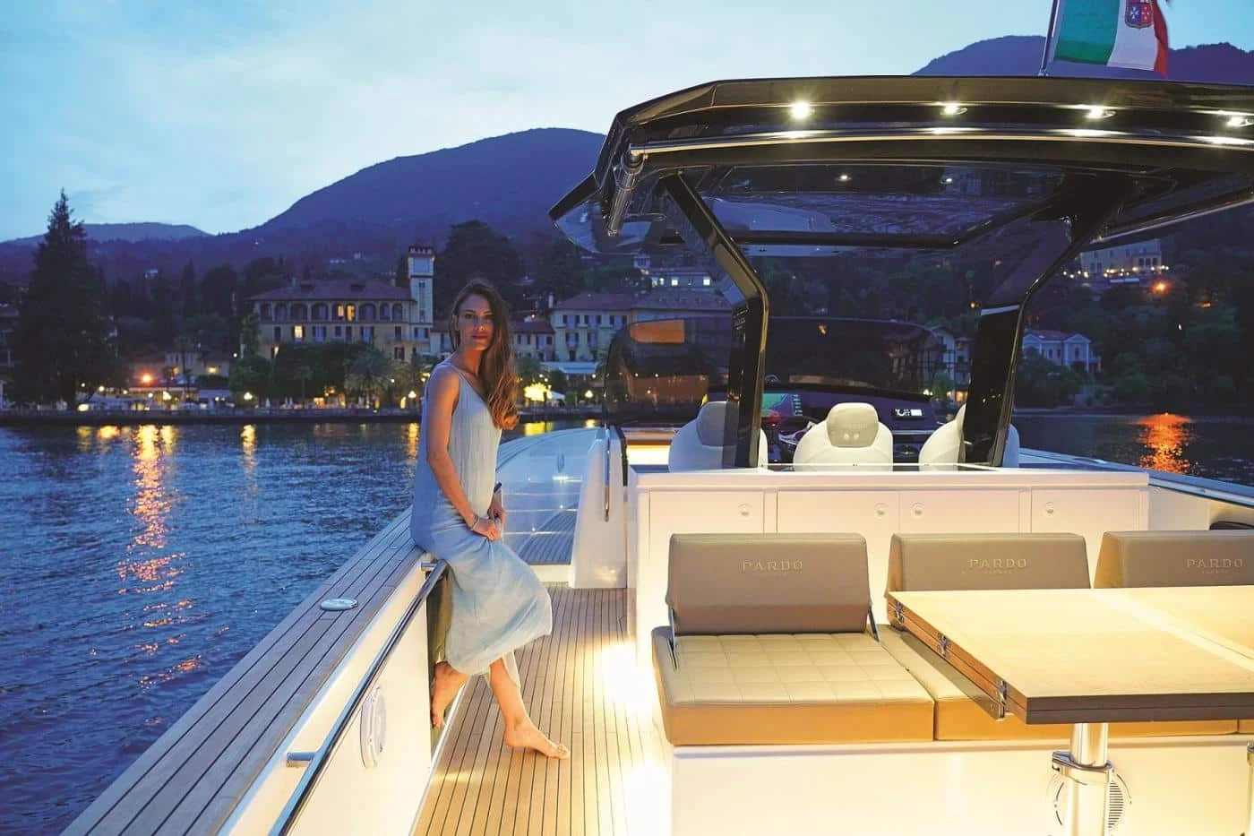 Pardo 43 - photo 10 yacht charter Mykonos