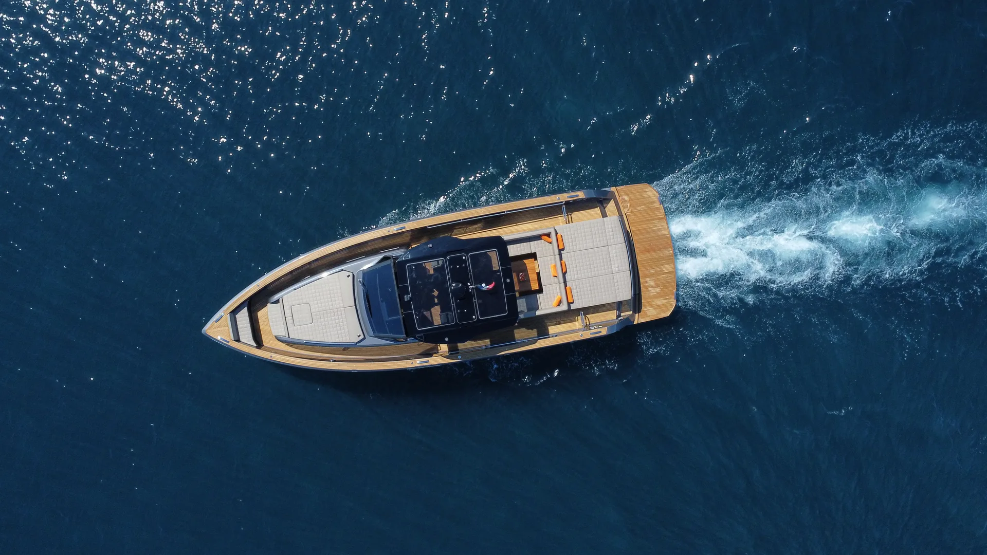 Pardo 50 - photo 2 yacht charter Mykonos