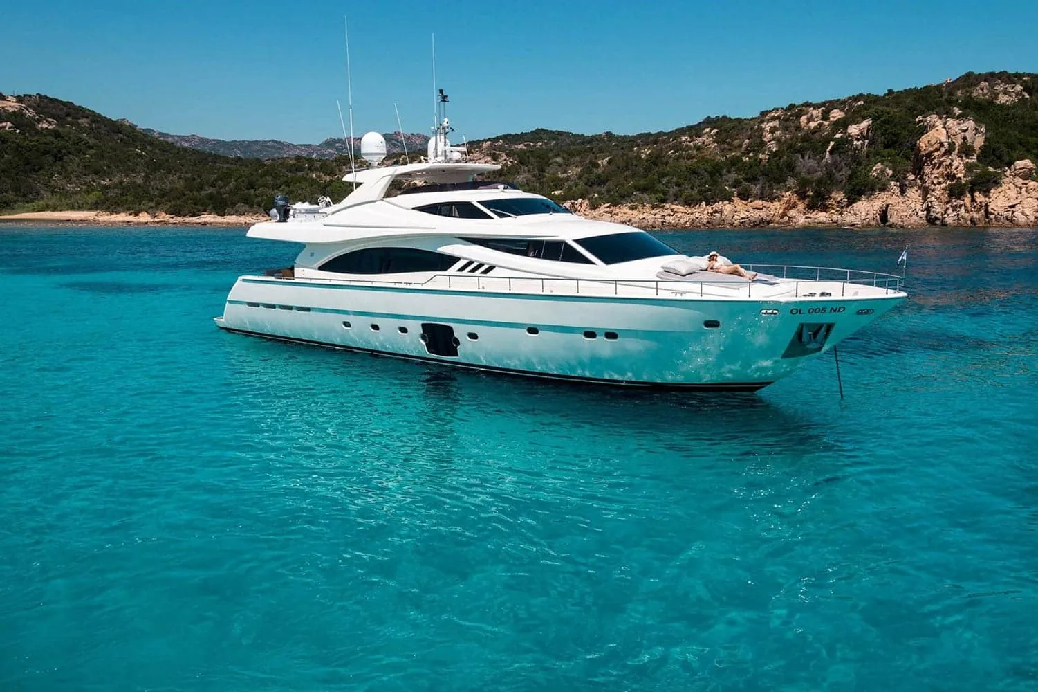 PORTHOS - photo 8 yacht charter Mykonos