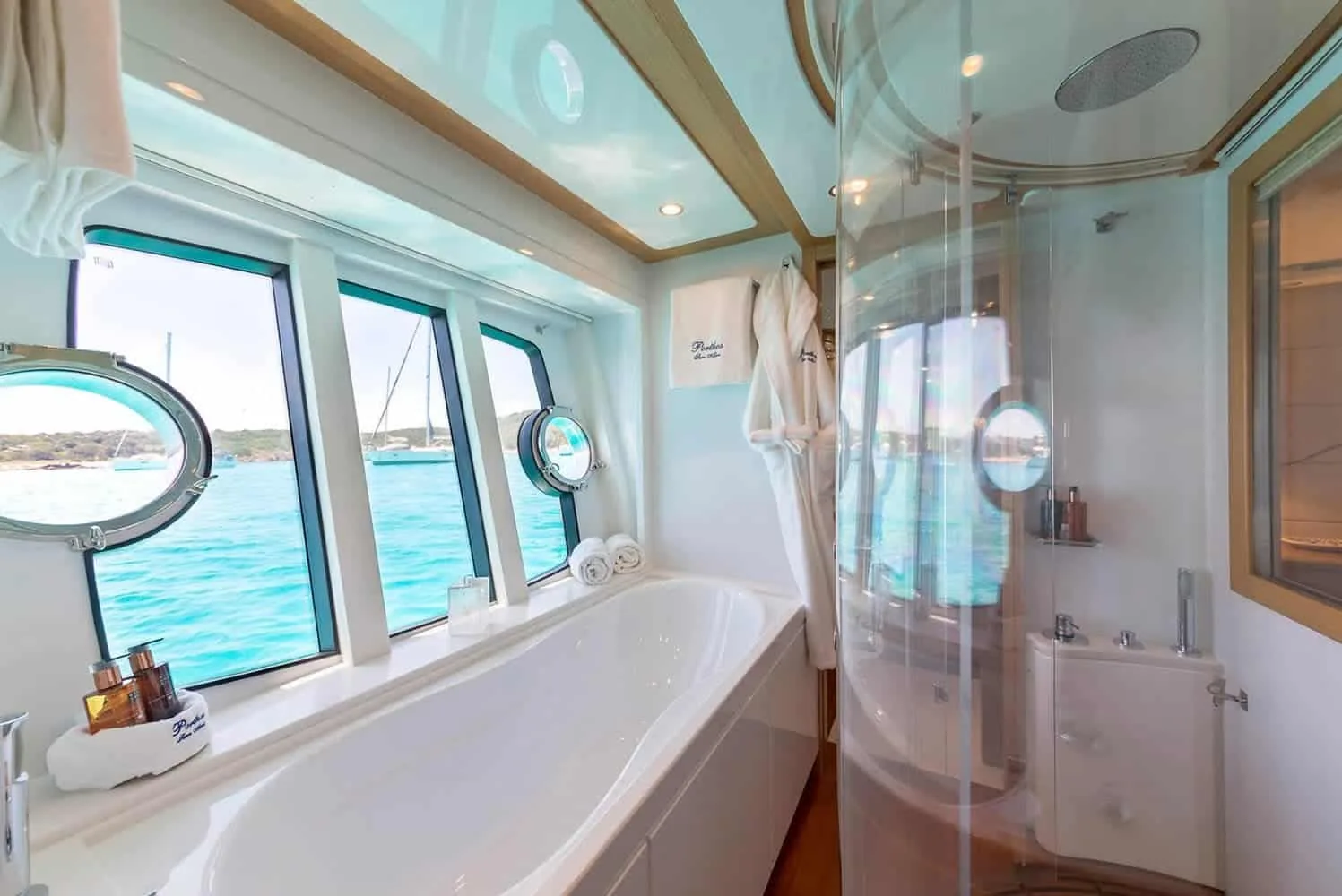 PORTHOS - photo 30 yacht charter Mykonos