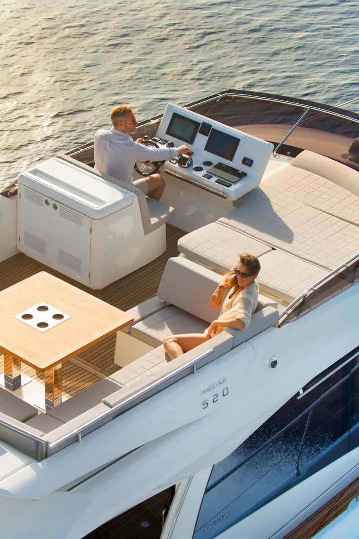 Prestige 520 Fly - photo 11 yacht charter Mykonos