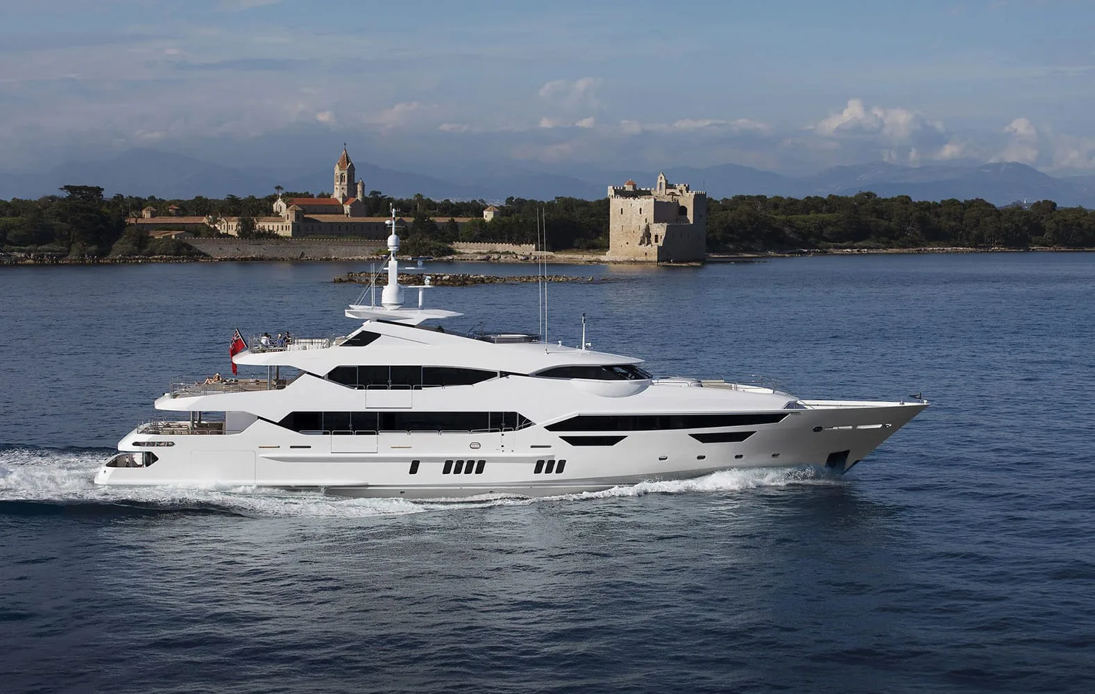 PRINCESS AVK - photo 4 yacht charter Mykonos
