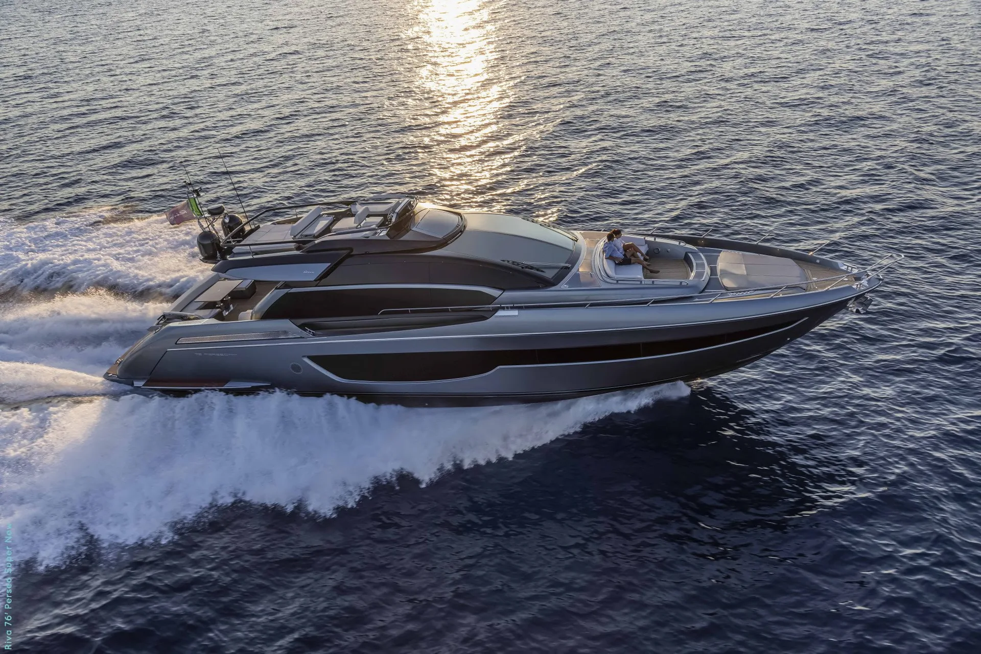Riva 76 - photo 3 yacht charter Mykonos