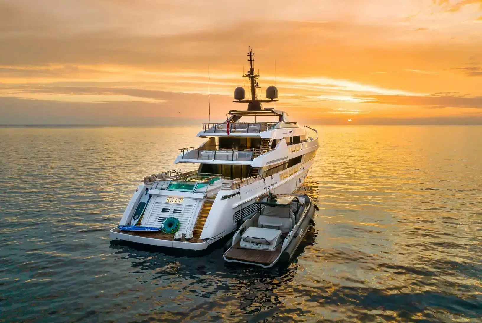 RMF - photo 31 yacht charter Mykonos