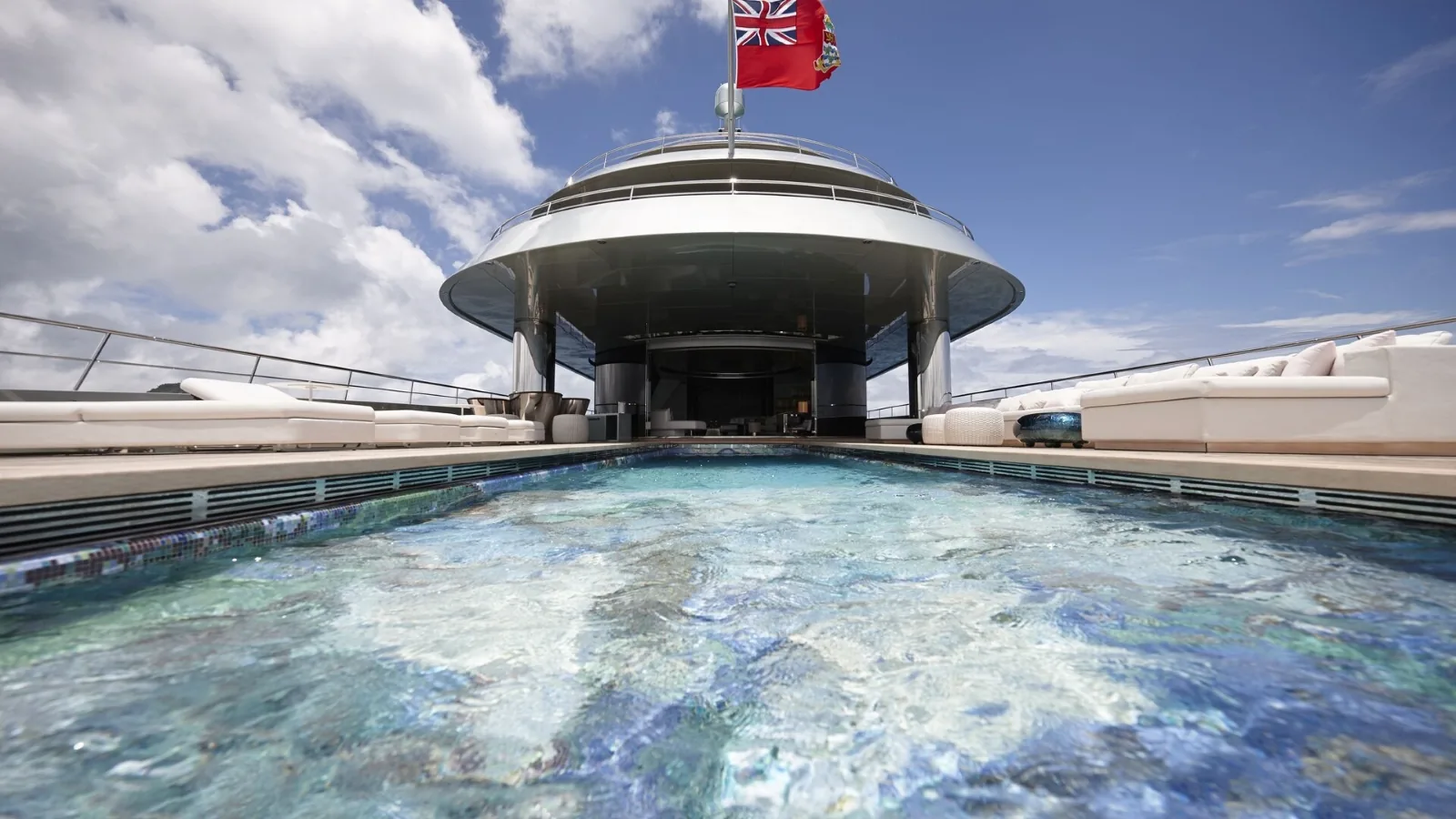 SAVANNAH - photo 9 yacht charter Mykonos