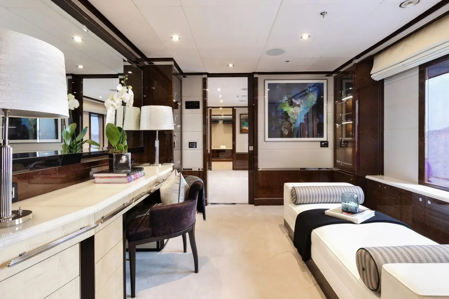 SOUNDWAVE - photo 7 yacht charter Mykonos
