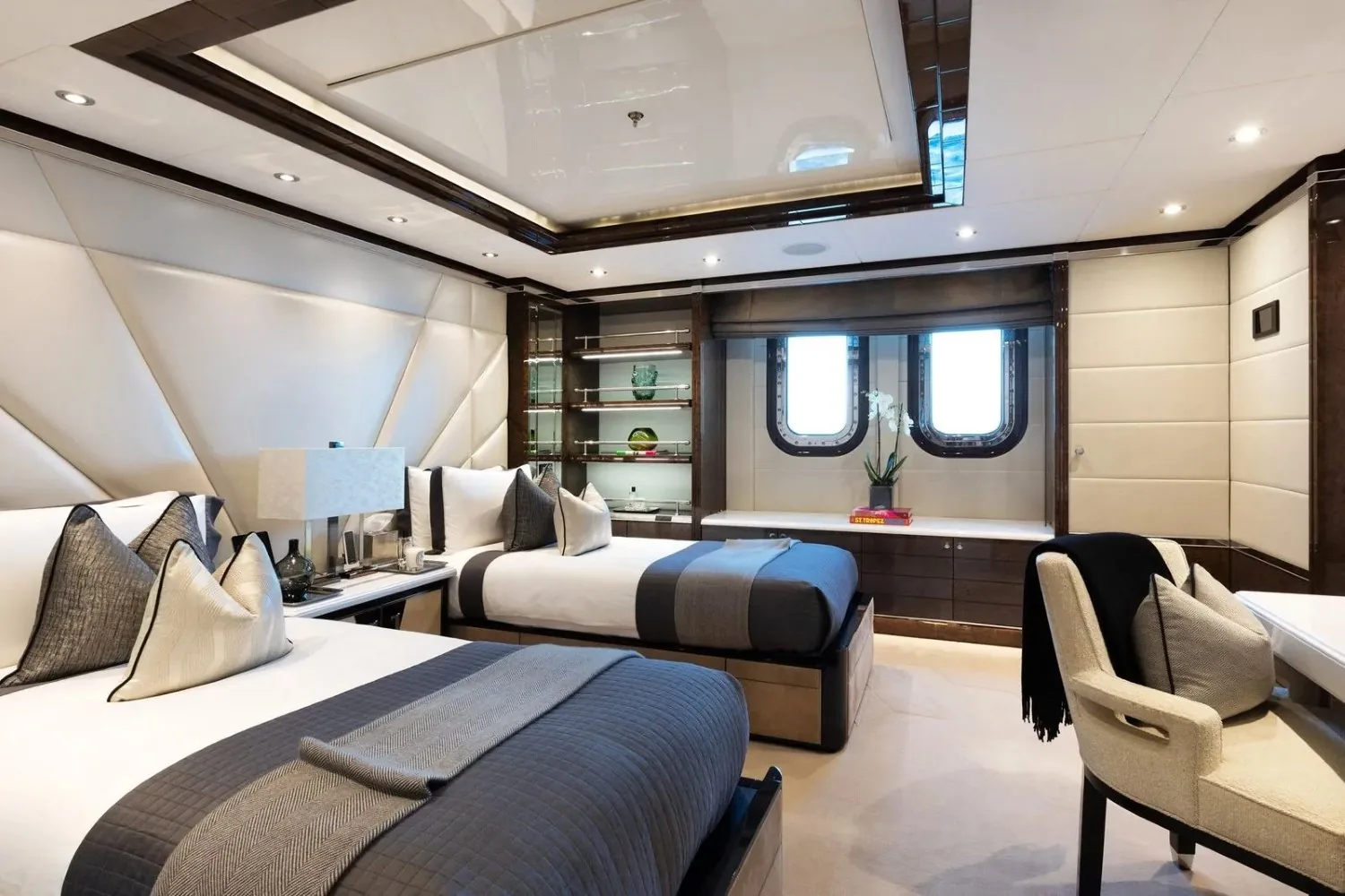 SOUNDWAVE - photo 16 yacht charter Mykonos