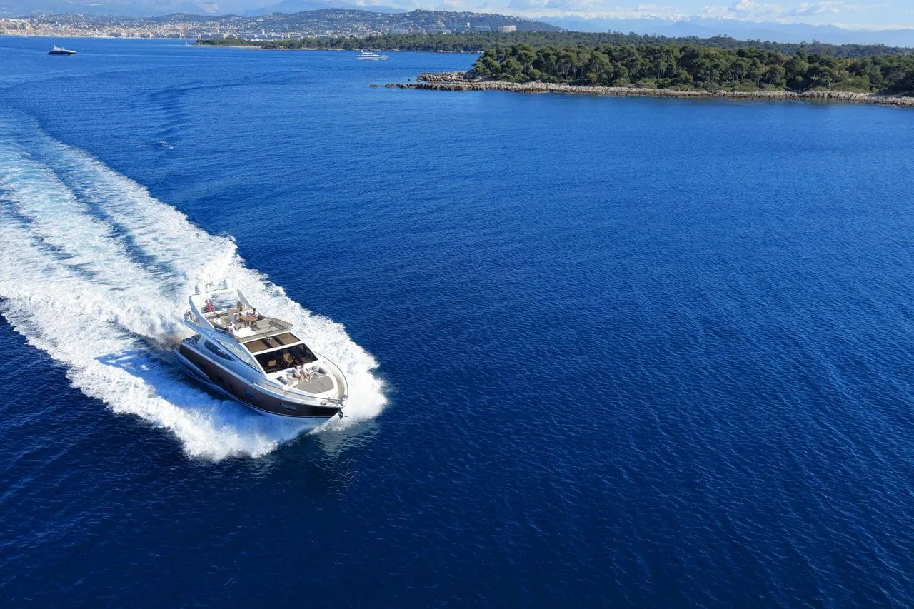 SUMMER BREEZE - photo 4 yacht charter Mykonos