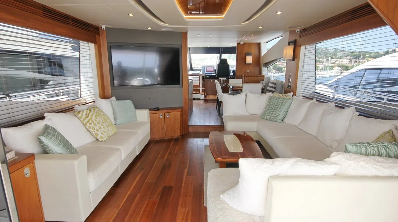 SUNSEEKER 75 - photo 8 yacht charter Mykonos