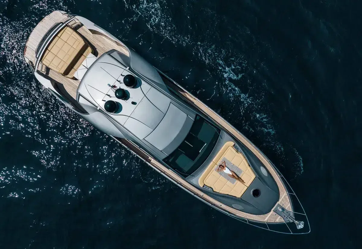 VELES - photo 2 yacht charter Mykonos