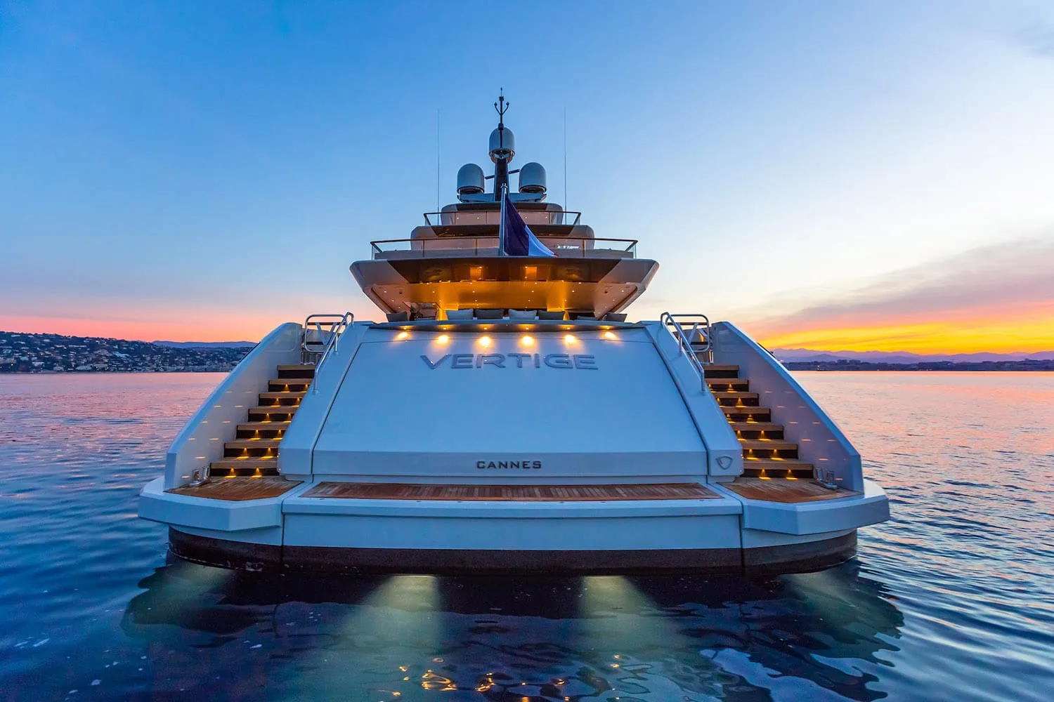 VERTIGE - photo 10 yacht charter Mykonos