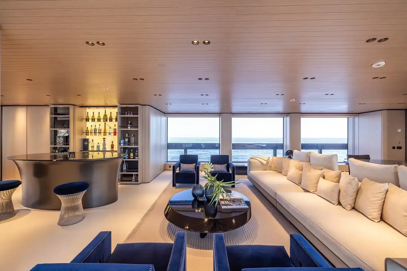 VIRTUOSITY - photo 27 yacht charter Mykonos
