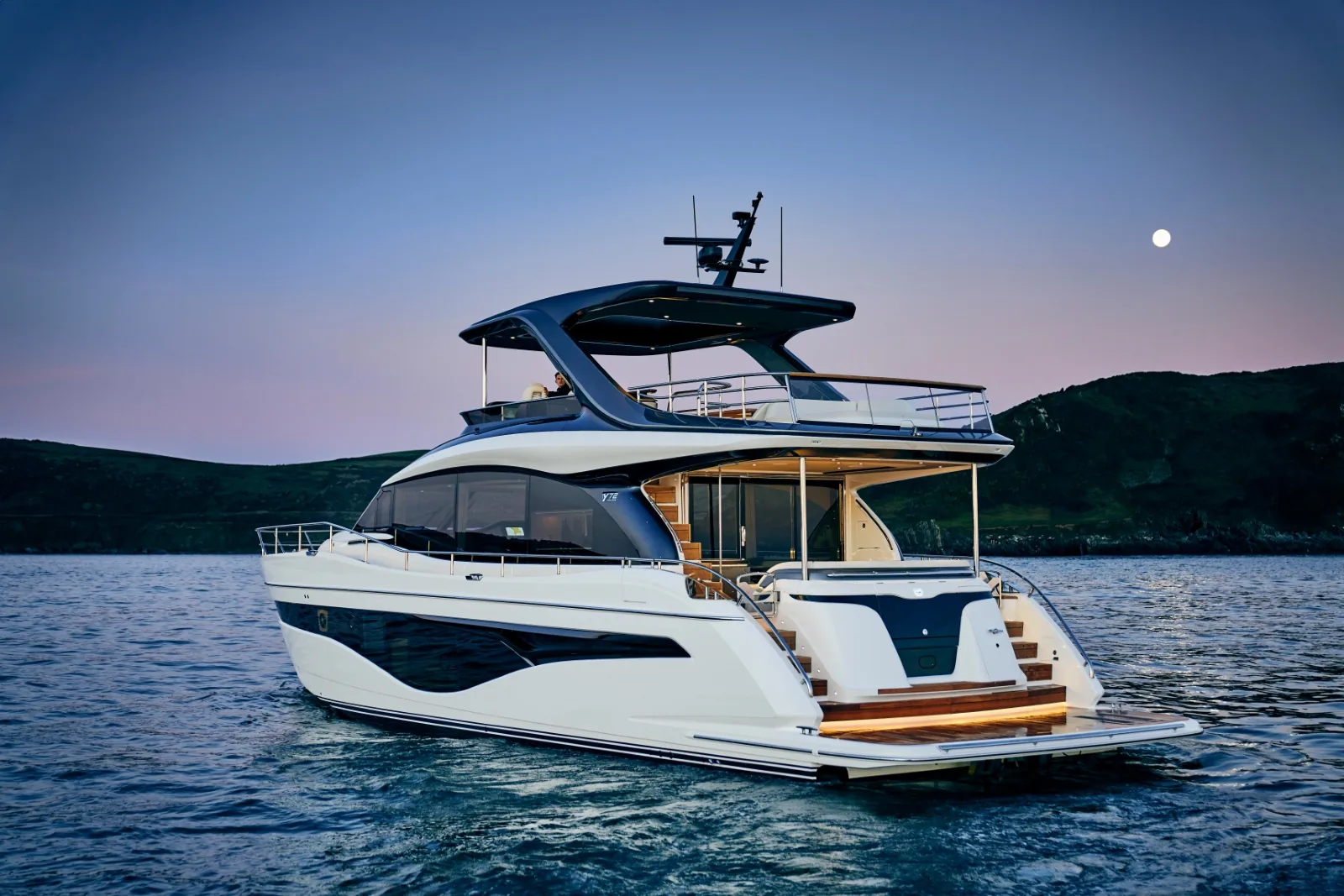 WILJIM V - photo 3 yacht charter Mykonos